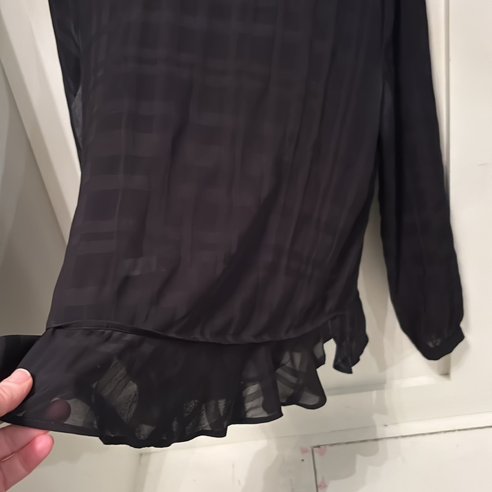 Black Loft Top - image 4